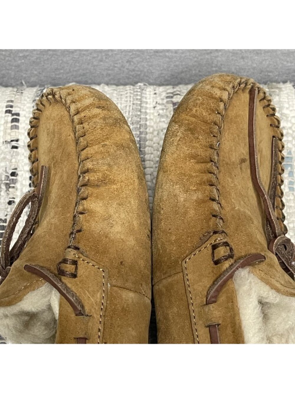 UGG Dakota Chestnut Suede Sheepskin Lined Moccasin Slippers Size 10 Women’s - Picture 8 of 11